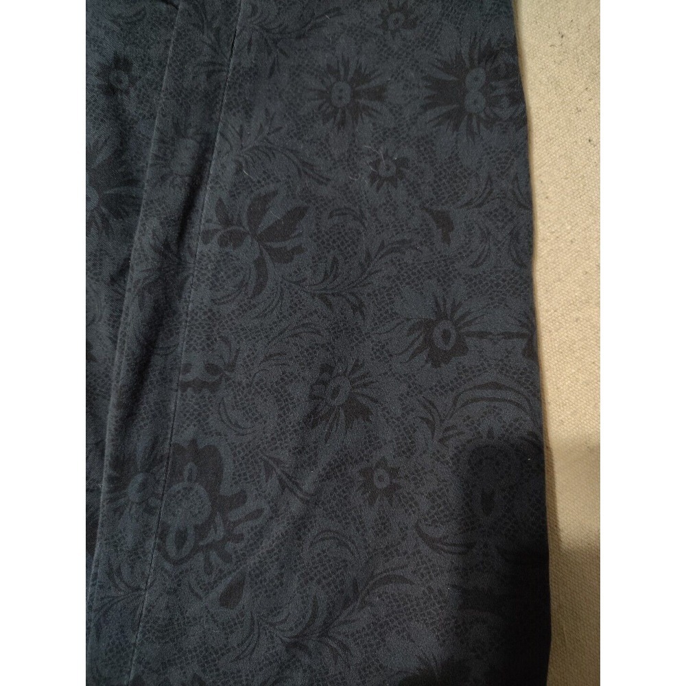 Cabi #3195 curvy skinny jeans size 8 blue paisley Mid Rise Tapered Leg women's T - Picture 2 of 10